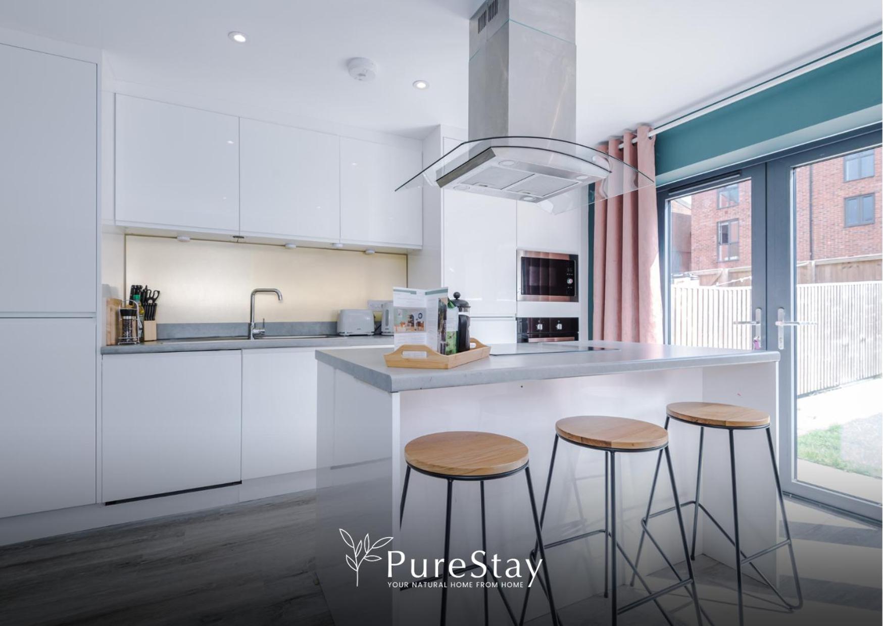 Stunning 5 Bed Manchester House With Parking By Purestay Short Lets & Serviced Accommodation Zewnętrze zdjęcie